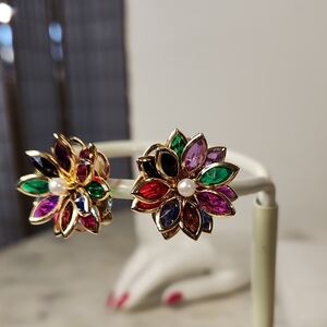 Vintage | Crystal Bezel Lotus Flower Faux Pearl ClipOn Earrings 1980's